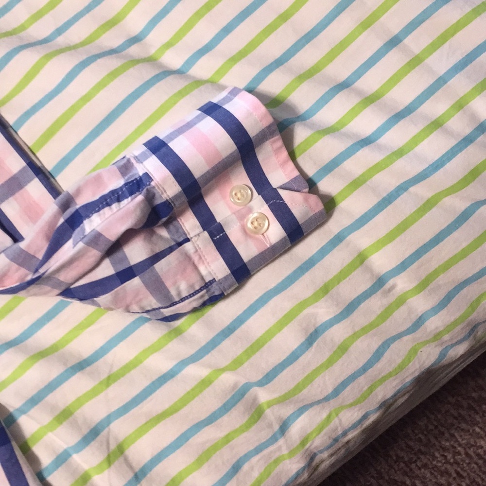 Izod button down - Picture 3 of 5